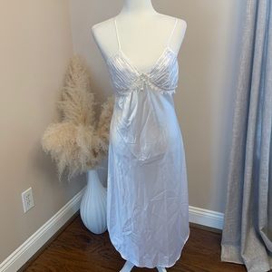 Cinema Etoile sleepwear daywear robes loungewear